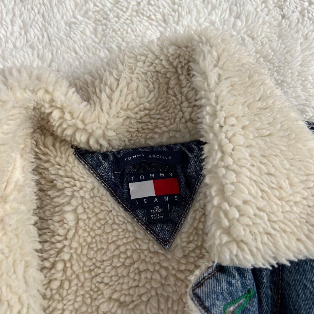 Tommy Jeans ‘Archivr’ Sherpa Denim Jean Jacket Unisex Sz XS Cotton Blend Y2K - Picture 3 of 6